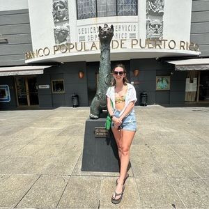 Meet your Posher, Kenedy